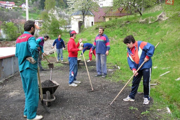 Ilustračný obrázok k článku Máte chuť pomôcť nášmu mestu? Hľadajú sa desiatky dobrovoľníkov